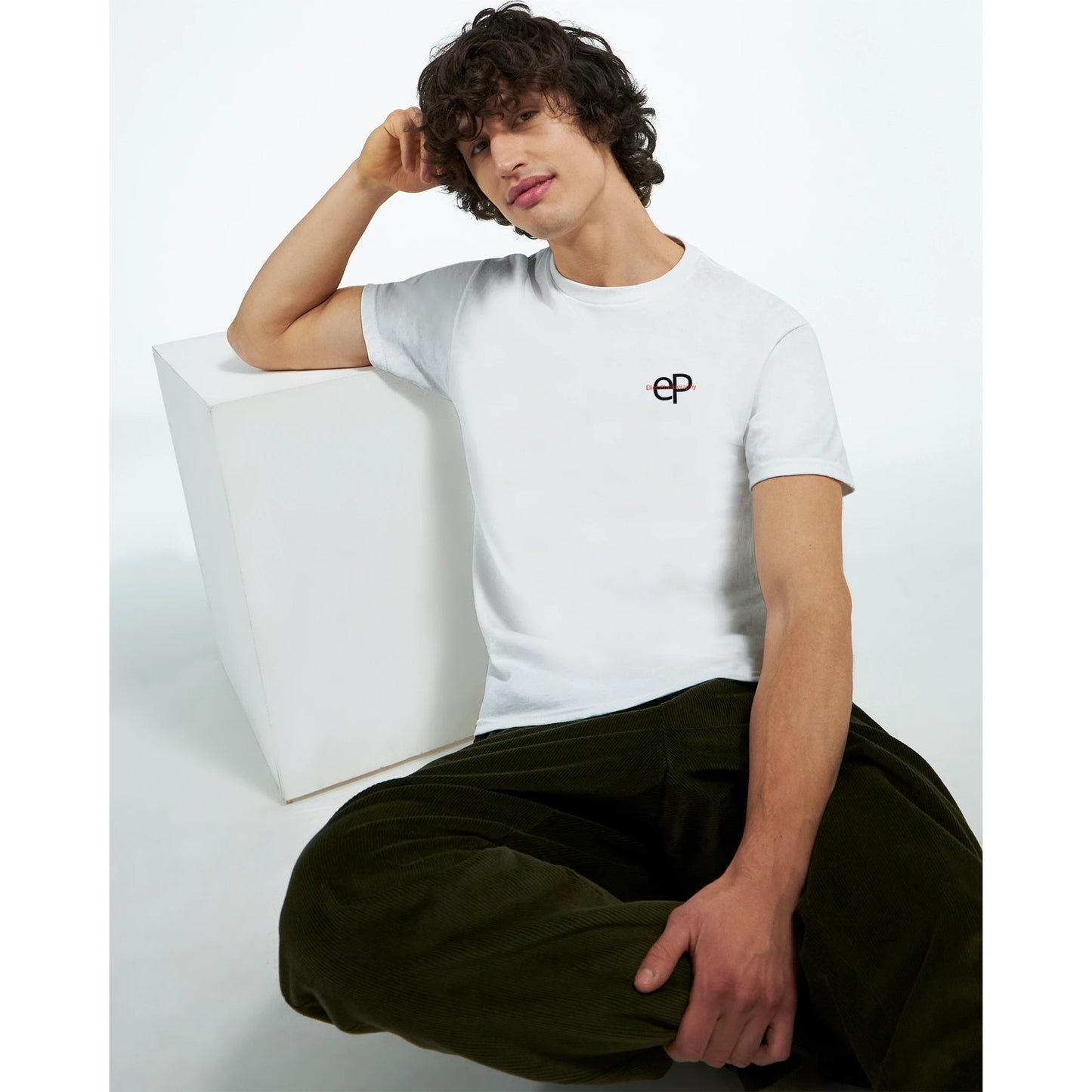 b9765749-3bd2-4440-b22a-bfecdc67bece